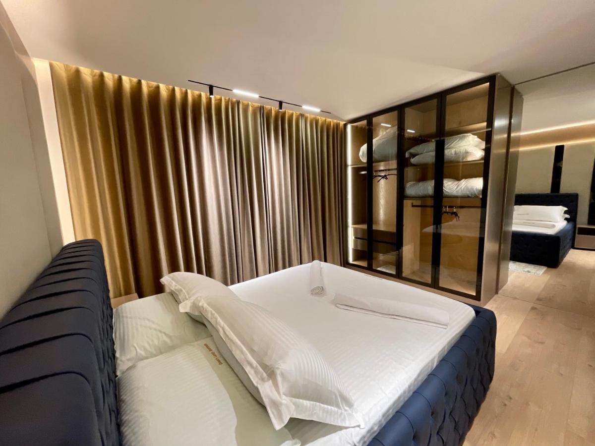 Queens Luxury Apartments Tirana Exteriör bild